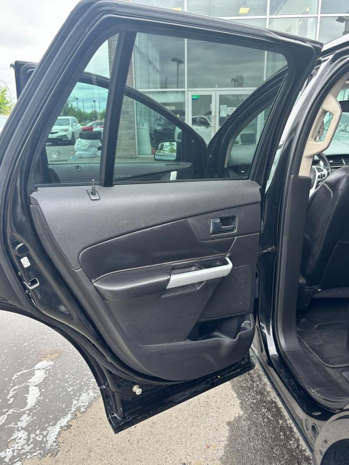 2013 Ford Edge SEL - Photo #12