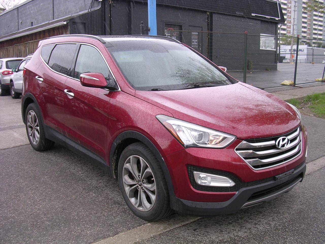 2015 Hyundai Santa Fe Sport Limited - Photo #2