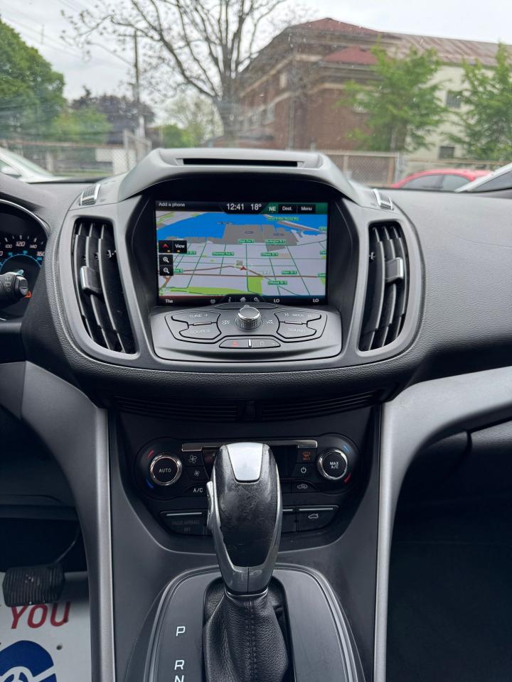 2014 Ford Escape SE | CERTIFIED | NO ACCIDENTS | NAV | BACK UP CAM - Photo #12