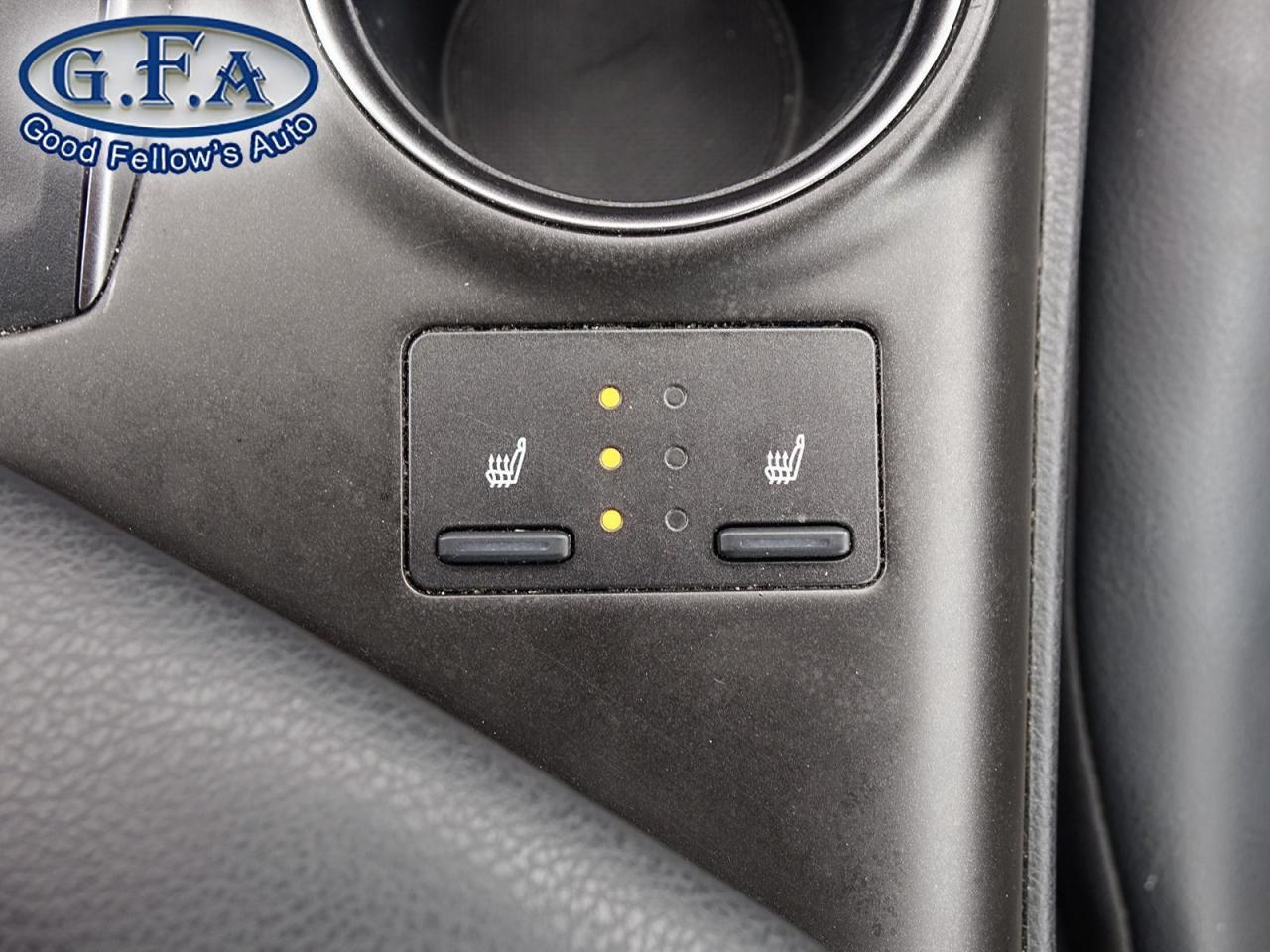 2022 Toyota Camry SE MODEL, LEATHER & CLOTH, REARVIEW CAMERA, HEATED - Photo #15