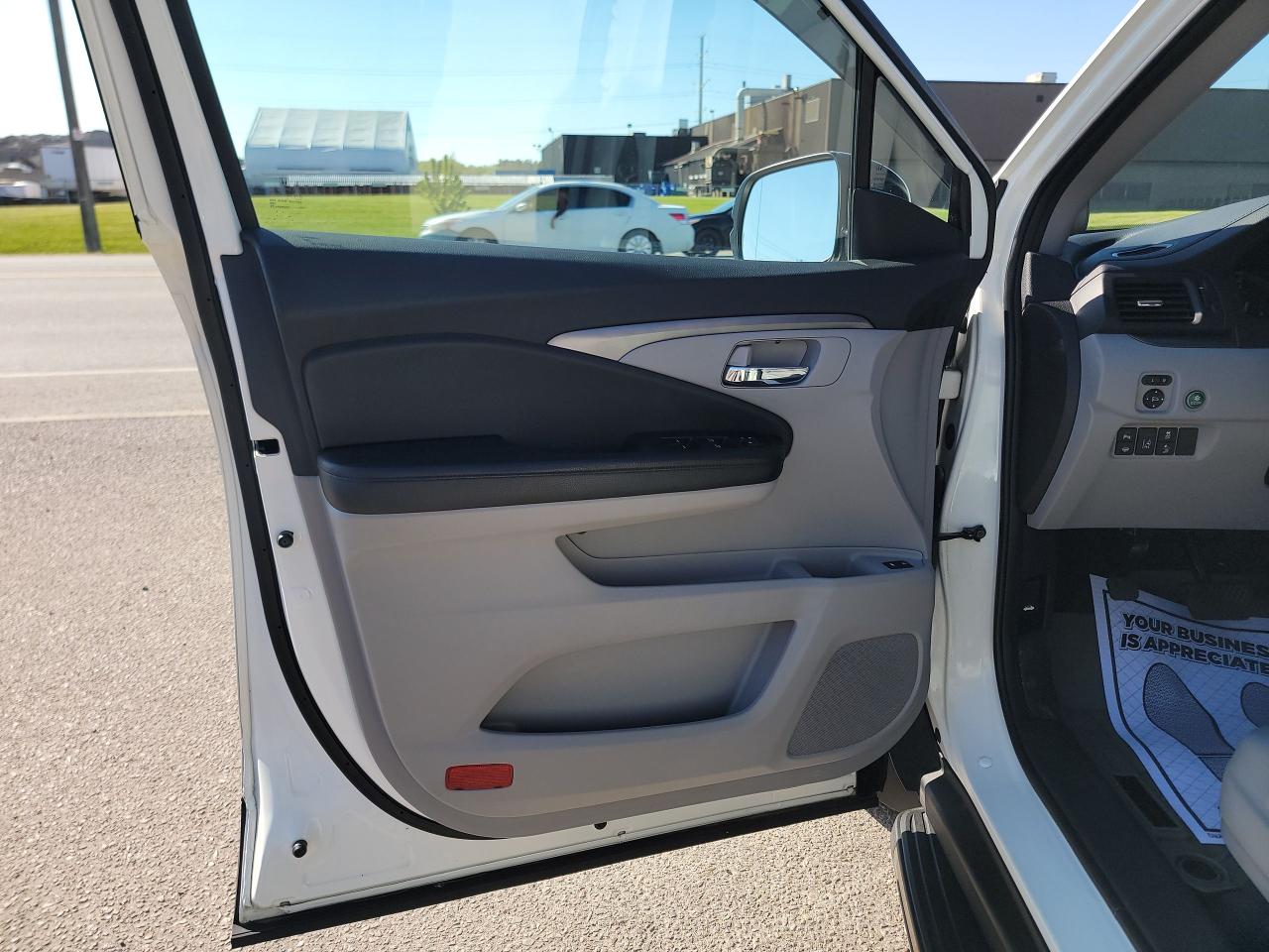 2016 Honda Pilot 4WD 4dr EX-L w/Navi - Photo #9