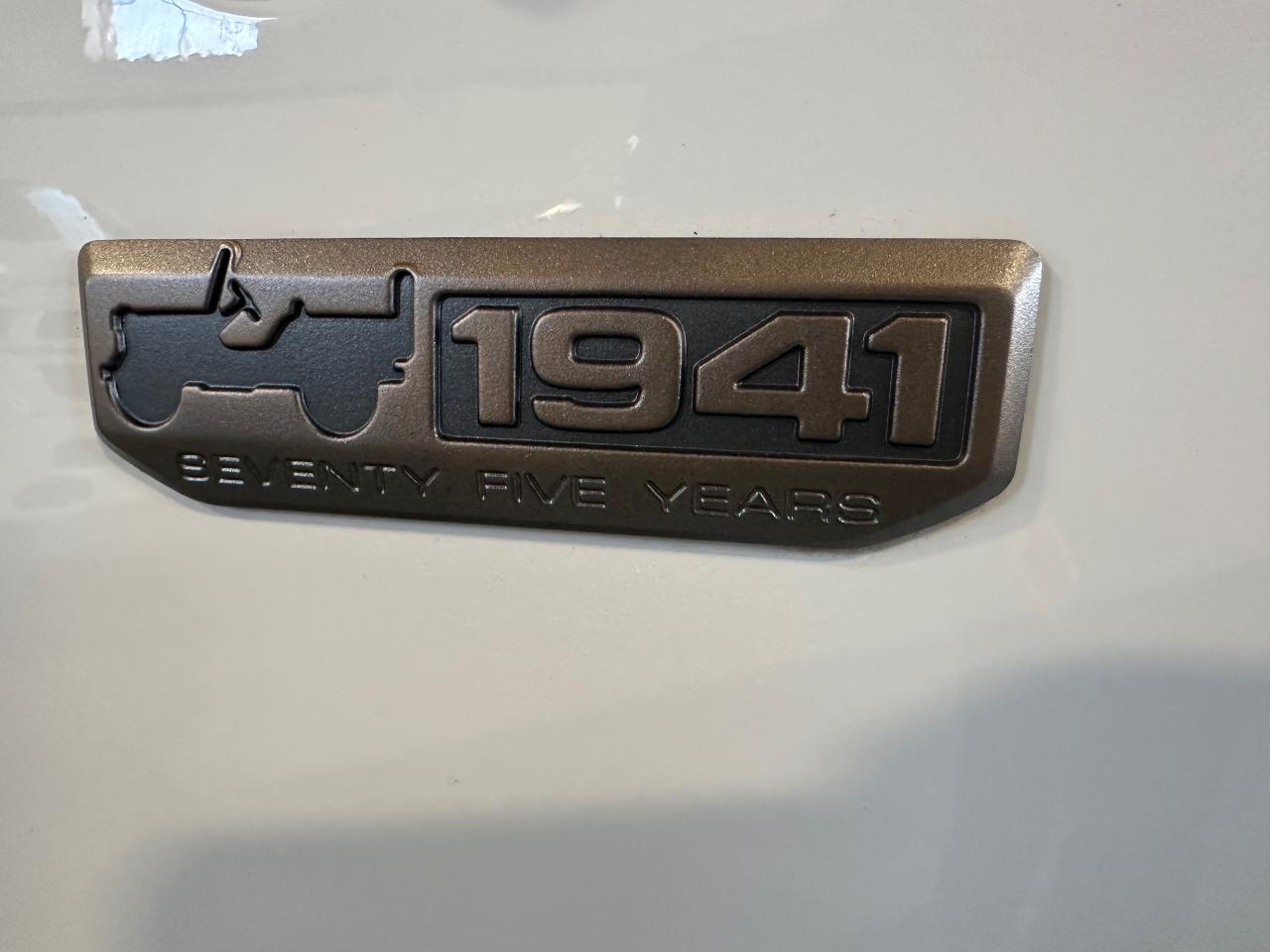 1747504927