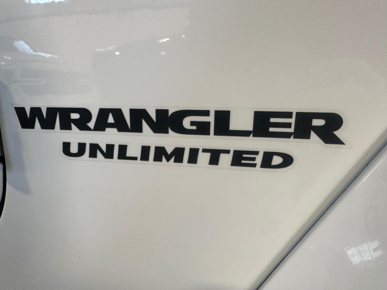 2016 Jeep Wrangler 75th ANNIVERSARY 1941 | HEATED SEATS | MANUAL - Photo #5