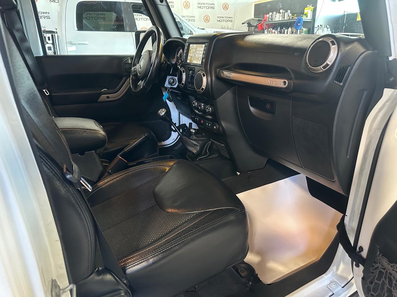 2016 Jeep Wrangler 75th ANNIVERSARY 1941 | HEATED SEATS | MANUAL - Photo #10