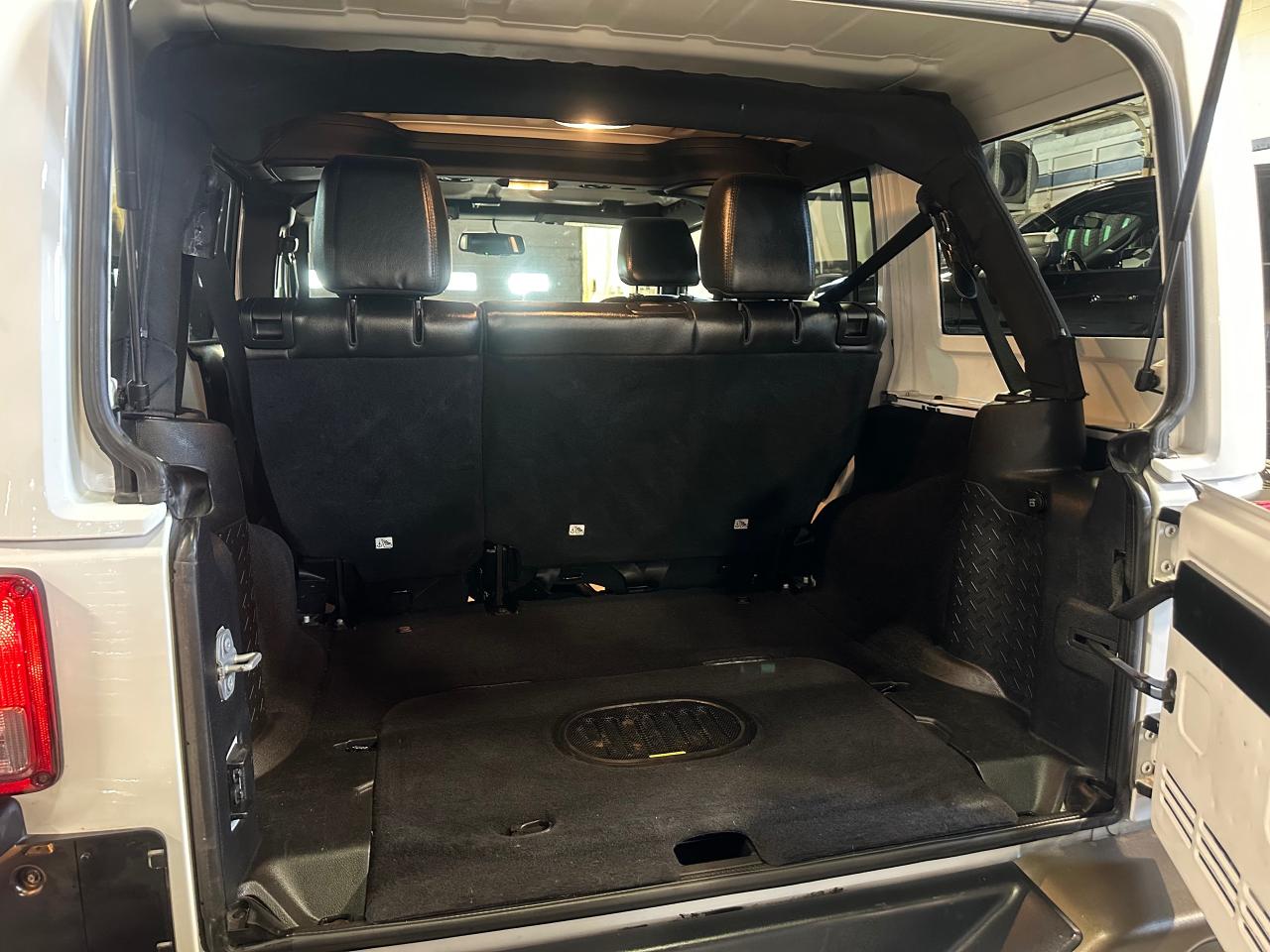 2016 Jeep Wrangler 75th ANNIVERSARY 1941 | HEATED SEATS | MANUAL - Photo #22