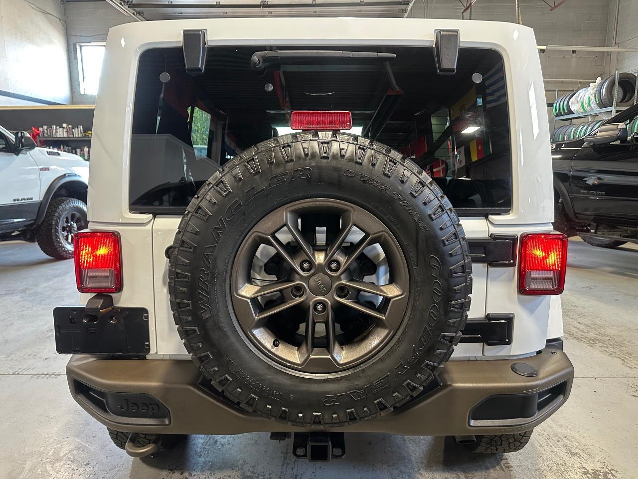 2016 Jeep Wrangler 75th ANNIVERSARY 1941 | HEATED SEATS | MANUAL - Photo #18