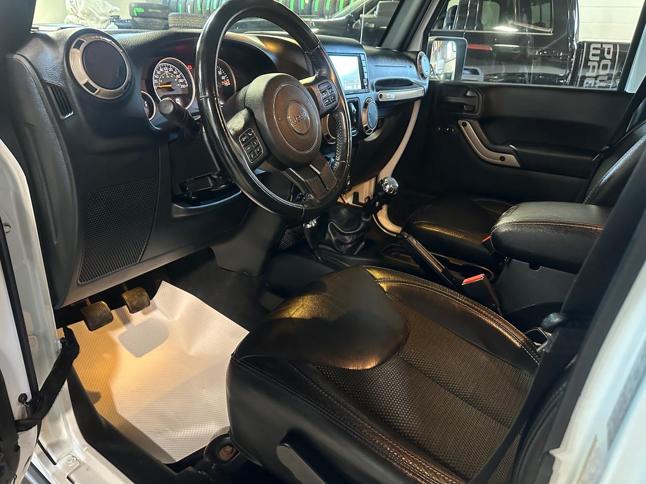 2016 Jeep Wrangler 75th ANNIVERSARY 1941 | HEATED SEATS | MANUAL - Photo #28
