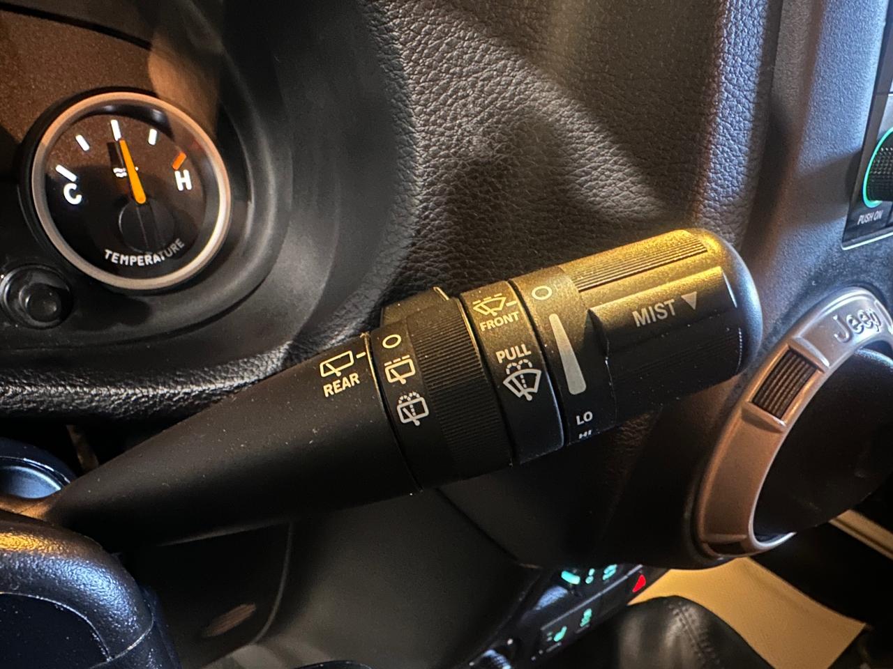 2016 Jeep Wrangler 75th ANNIVERSARY 1941 | HEATED SEATS | MANUAL - Photo #33