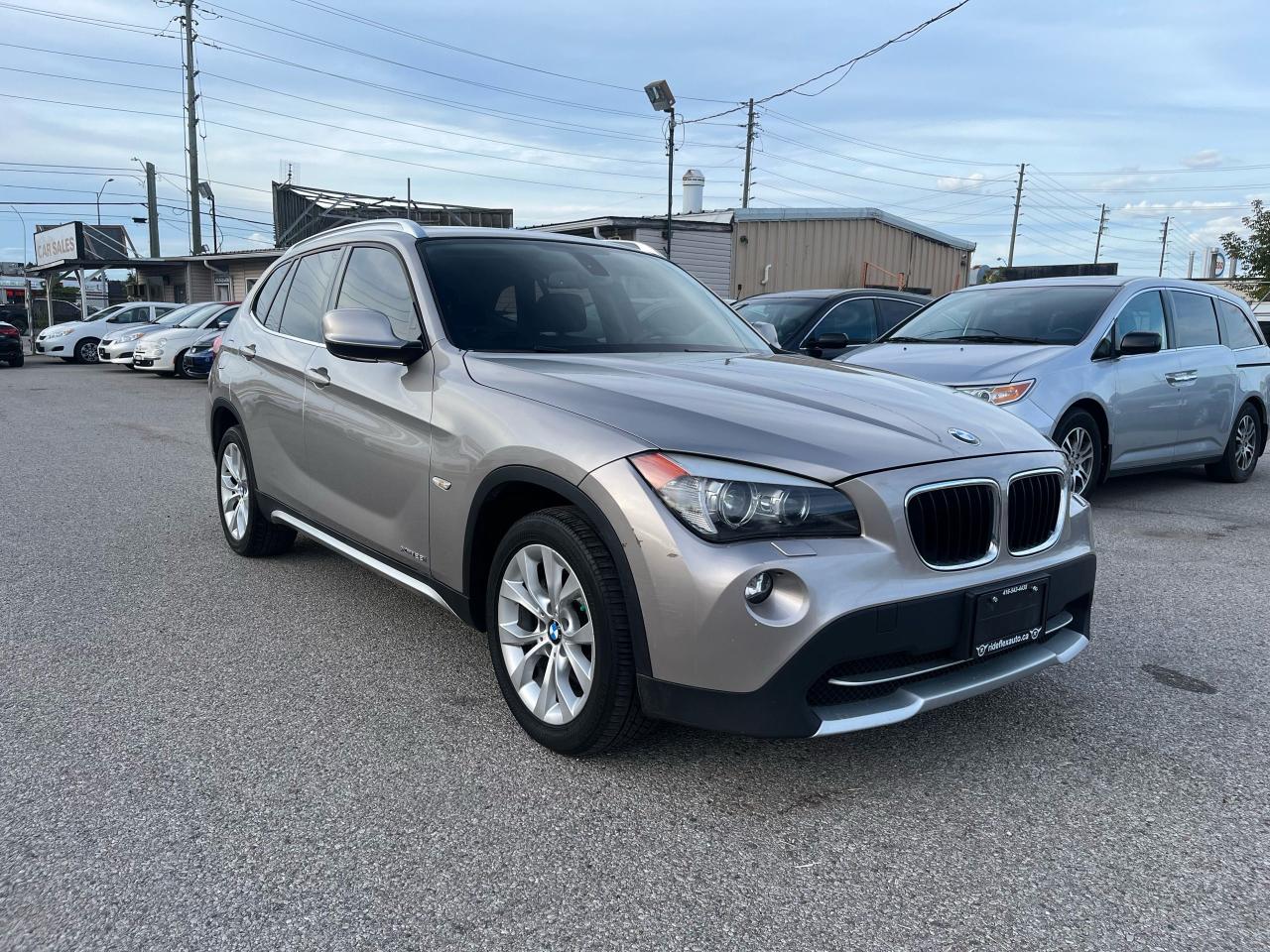 2012 BMW X1 28i Photo2