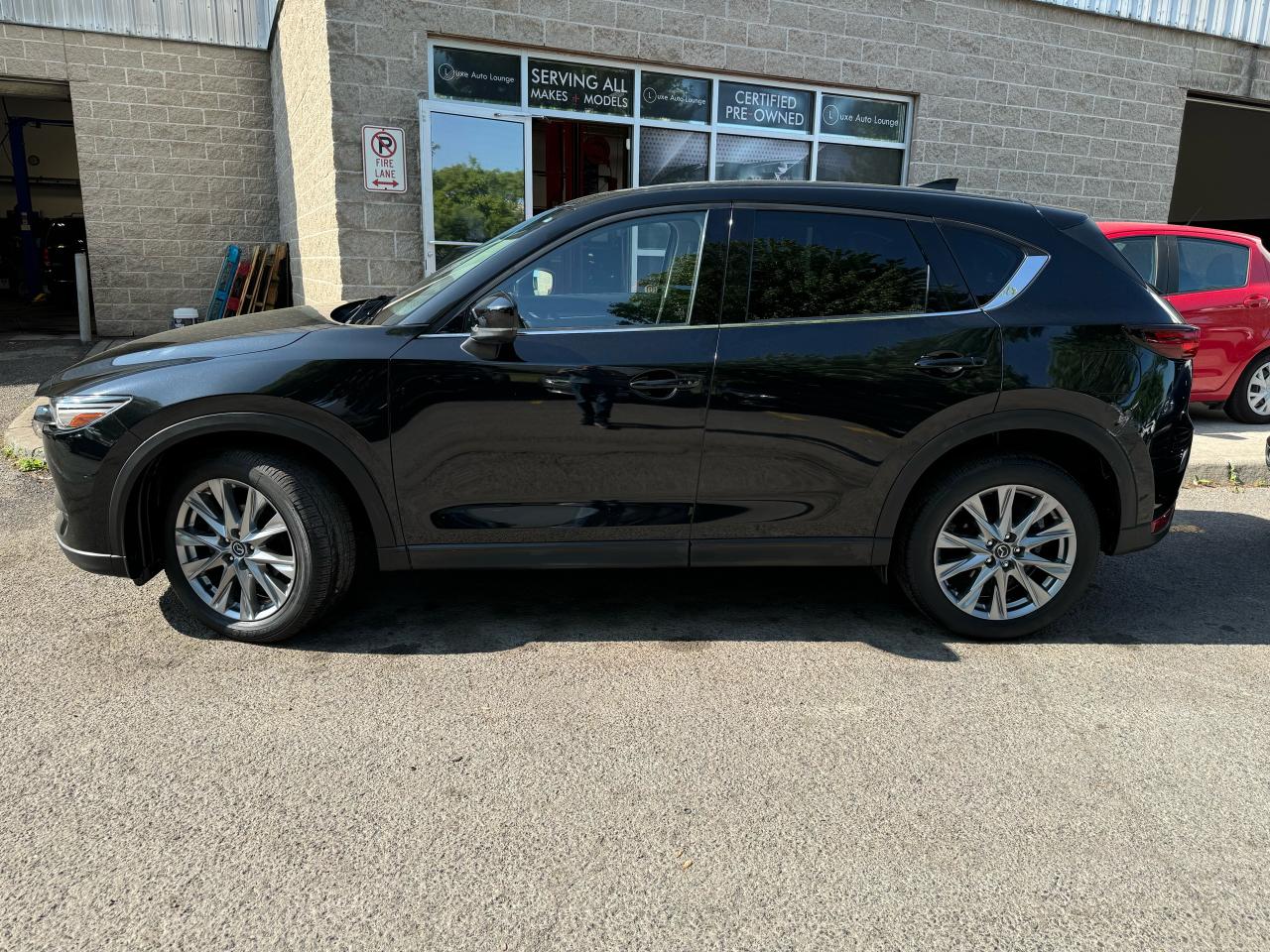 2021 Mazda CX-5 GT LOW KM! BOSE, LEATHER, SUNROOF, FULLY LOADED!! Photo3