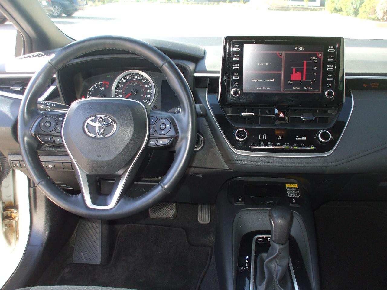 2020 Toyota Corolla SE - Photo #9