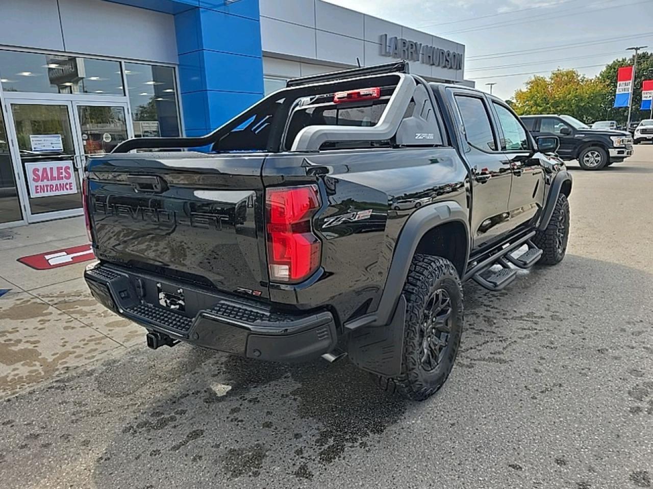 2025 Chevrolet Colorado ZR2 Photo2