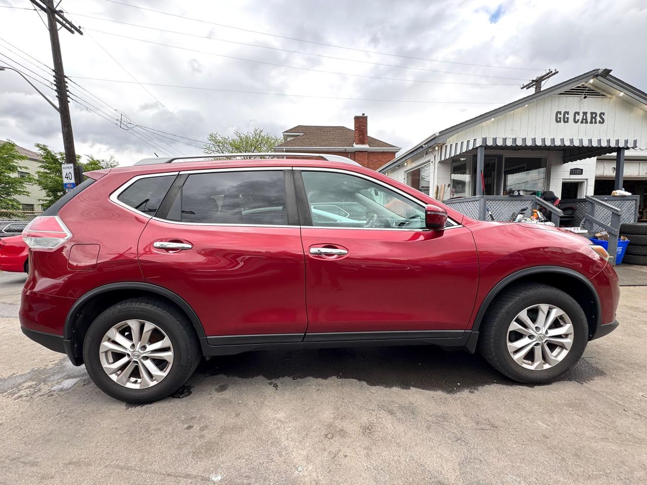 2016 Nissan Rogue AWD 4dr SV CERTIFIED - Photo #4