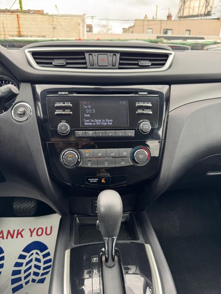 2016 Nissan Rogue AWD 4dr SV CERTIFIED - Photo #12