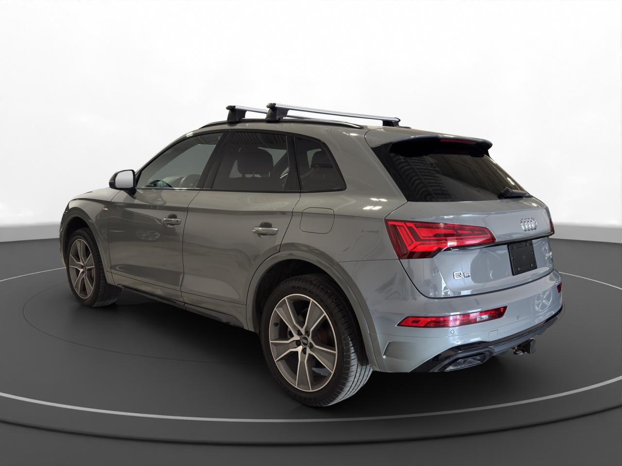 2021 Audi Q5 Technik Plug In Hybrid - Photo #6