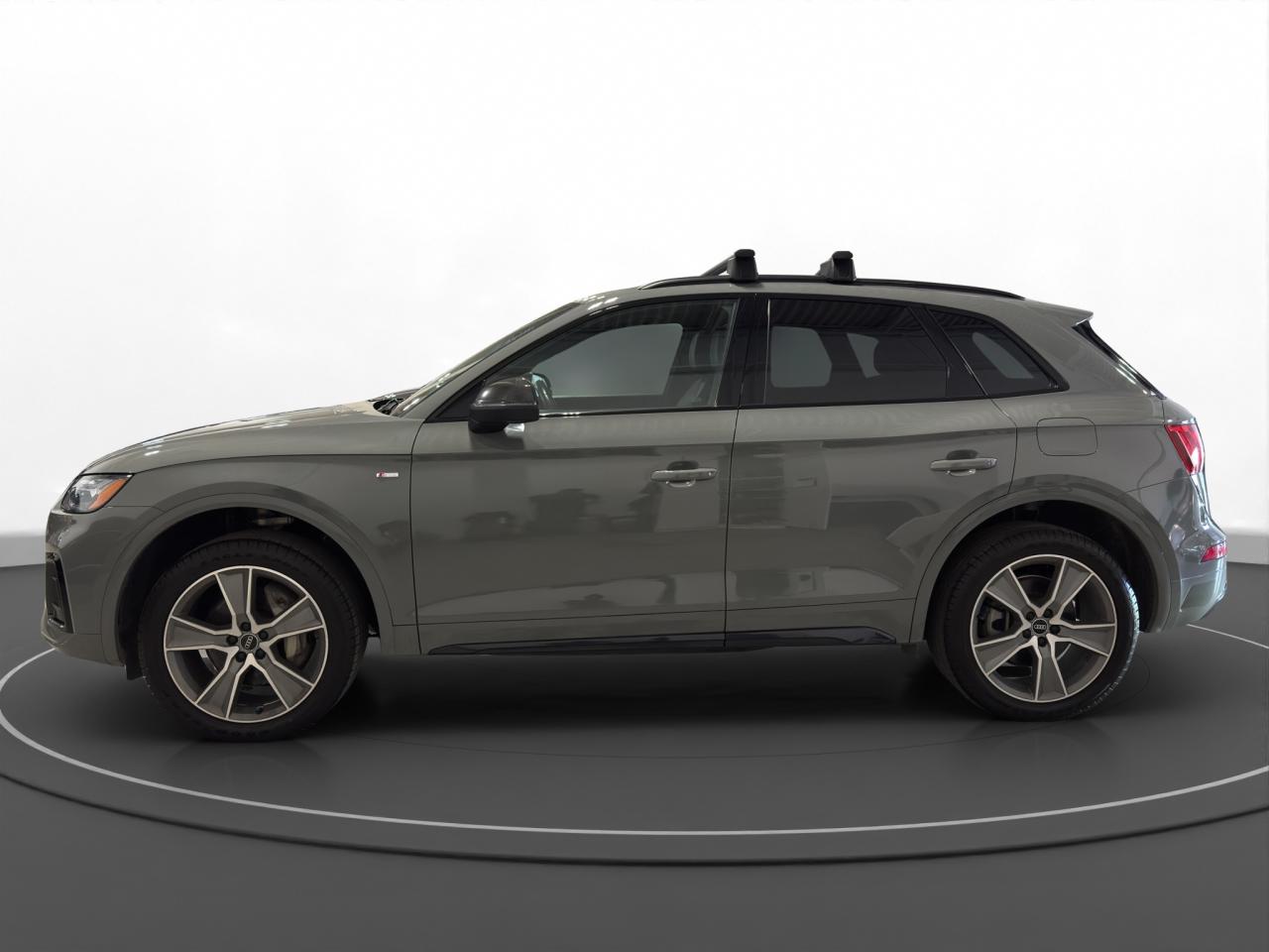 2021 Audi Q5 Technik Plug In Hybrid - Photo #5