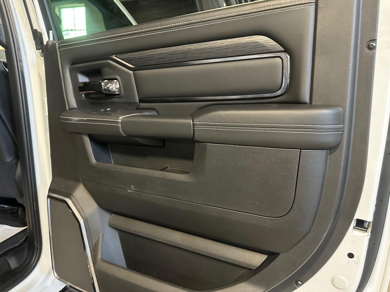 2023 RAM 2500 POWER WAGON CREW CAB 4X4 SUNROOF 6.4FT BOX - Photo #19