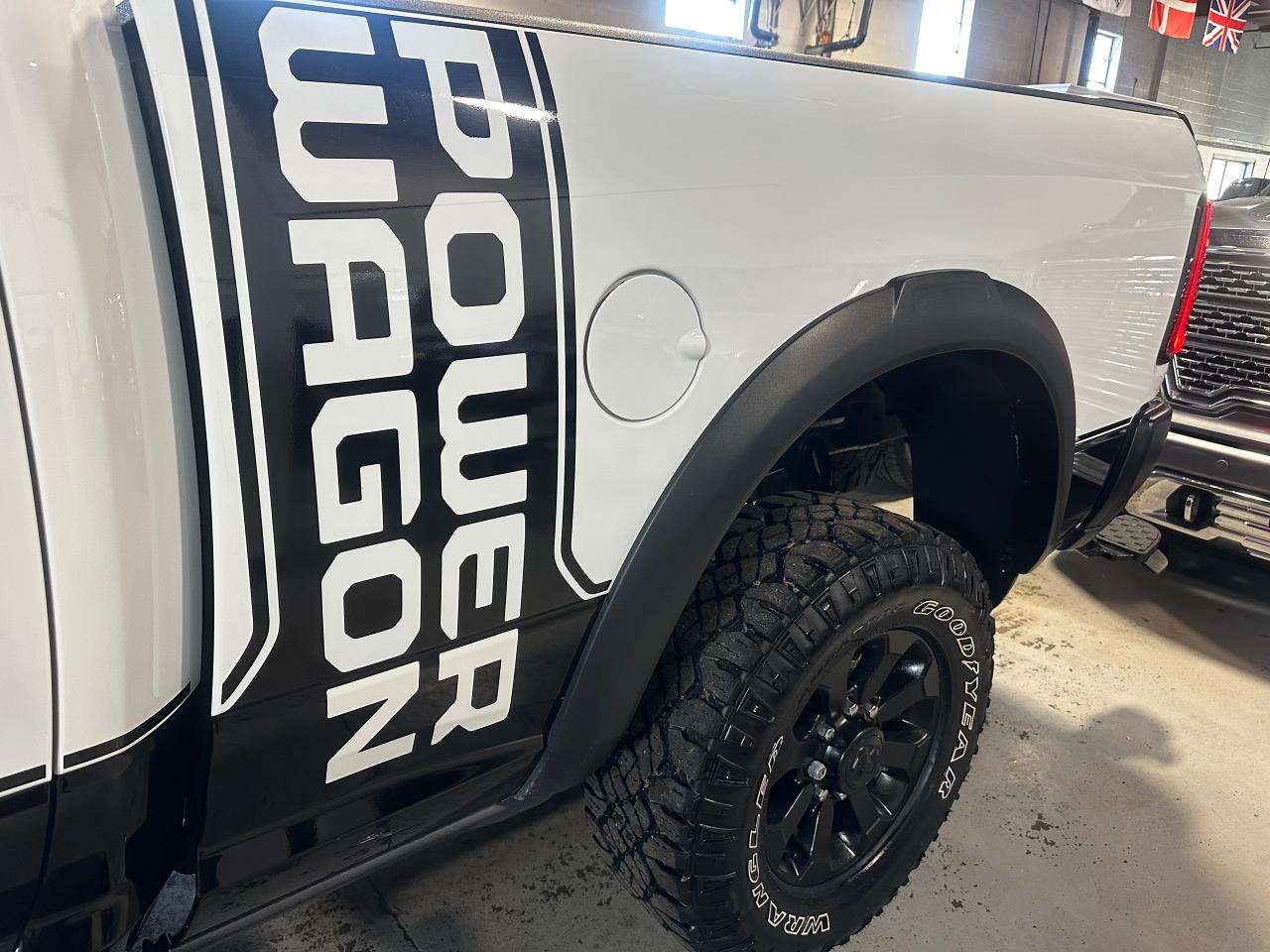 2023 RAM 2500 POWER WAGON CREW CAB 4X4 SUNROOF 6.4FT BOX - Photo #31
