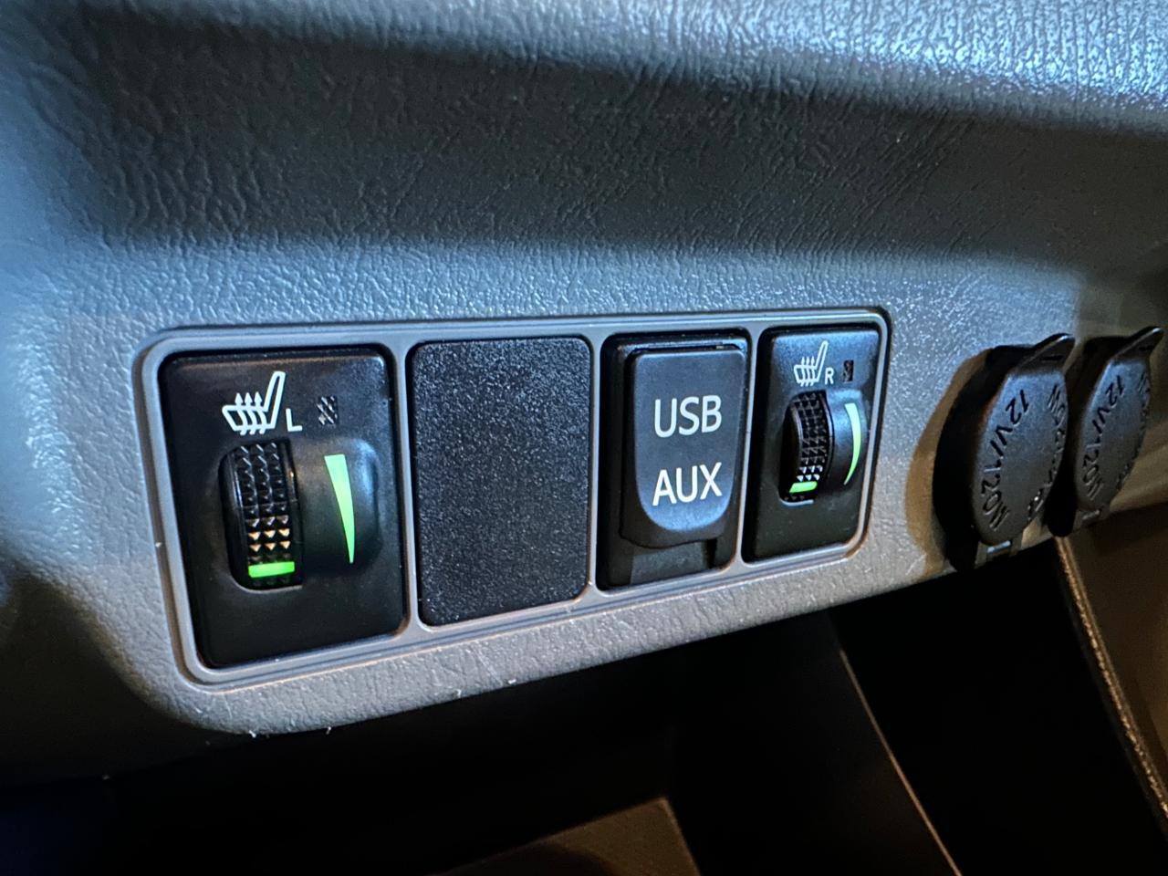 2015 Toyota Tacoma LIMITED | NO ACCIDENTS | JBL SOUND | LEATHER - Photo #35