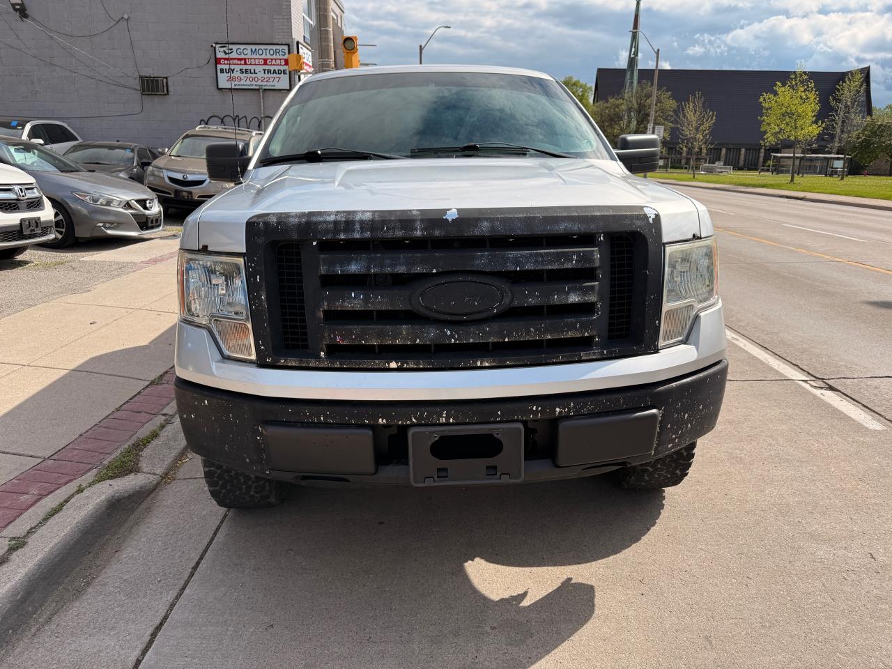 Used 2011 Ford F-150 XLT for sale in Hamilton, ON