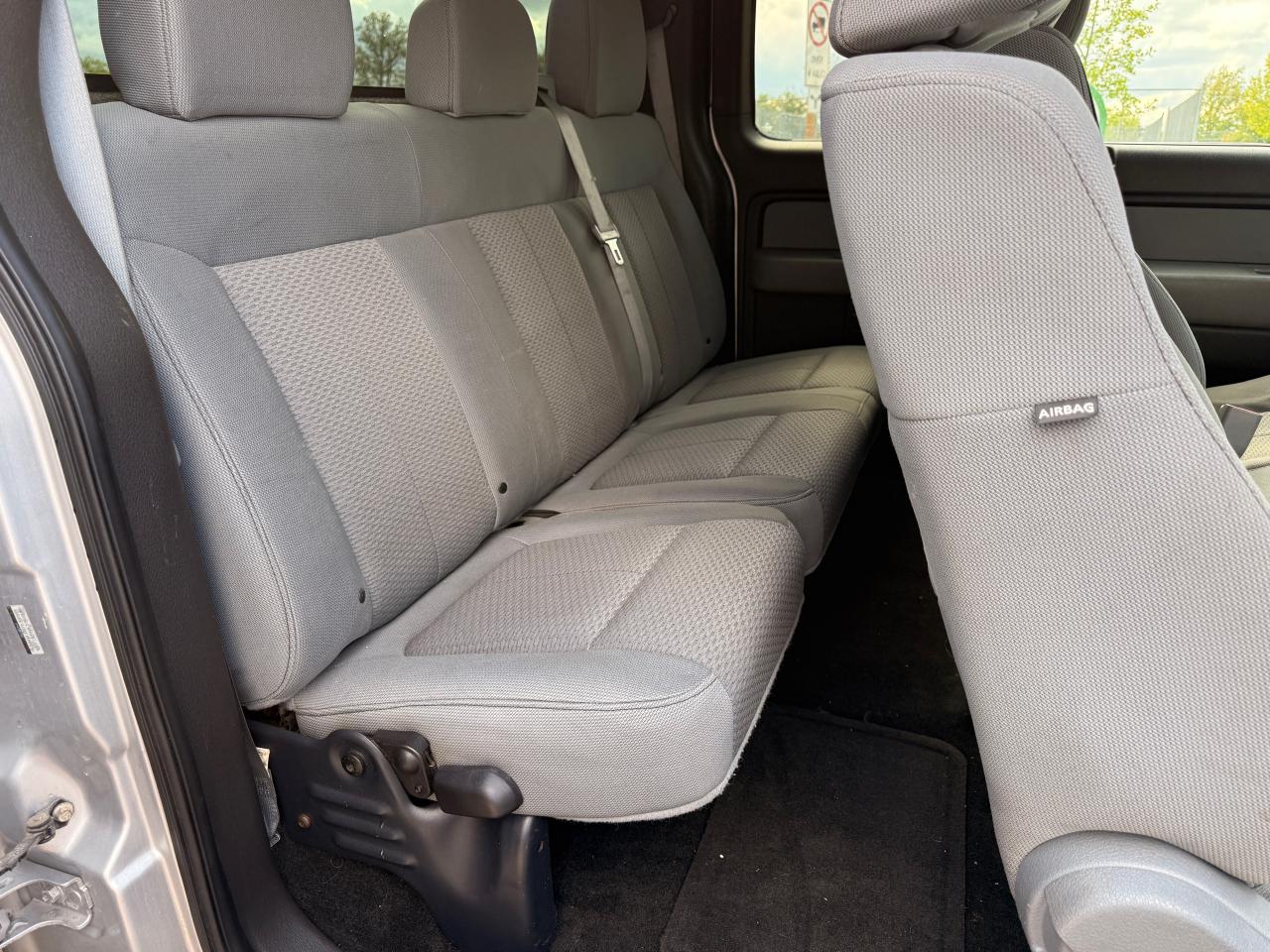 2011 Ford F-150 XLT - Photo #22