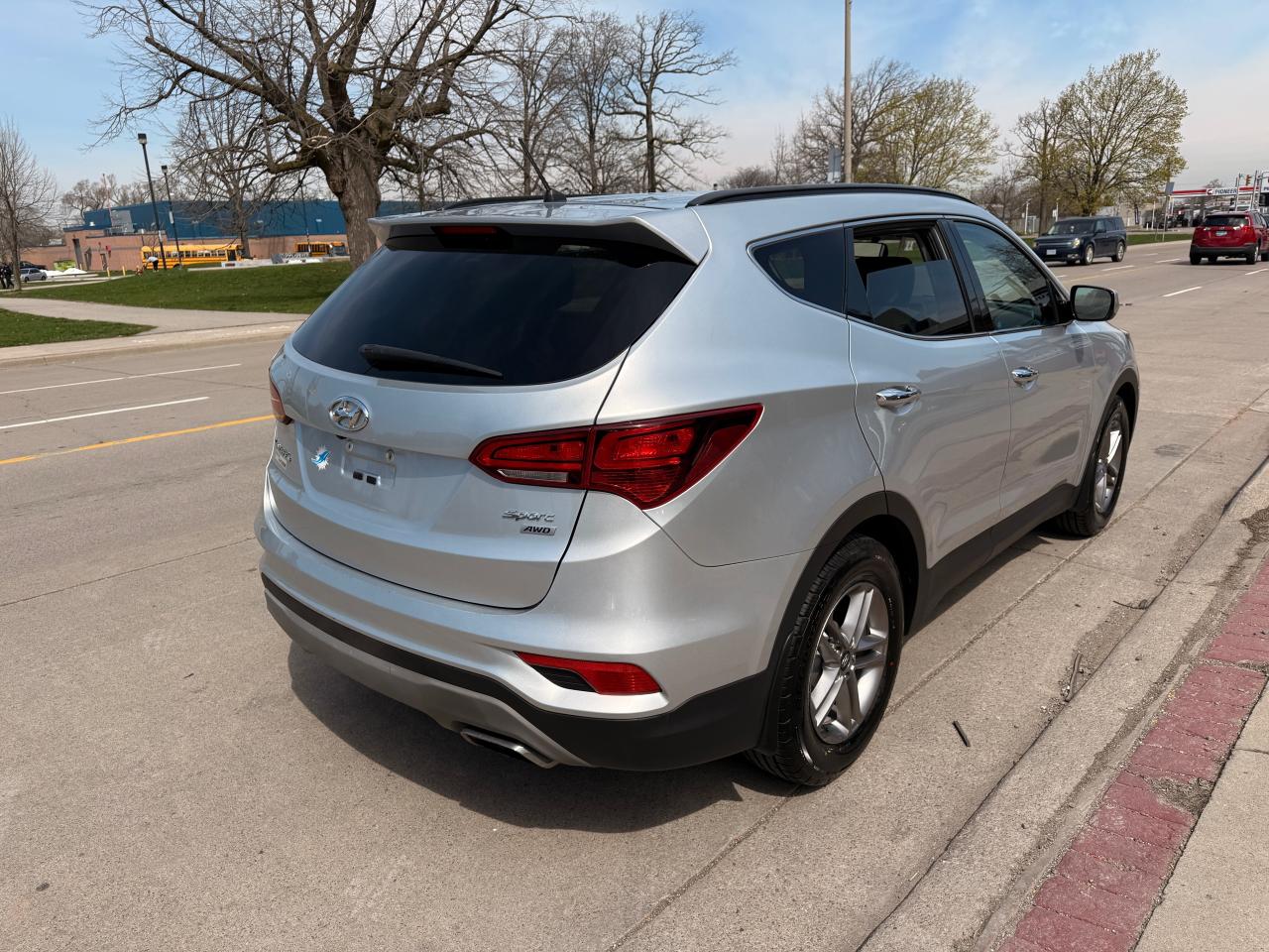 2018 Hyundai Santa Fe Sport 2.4L AWD - Photo #8