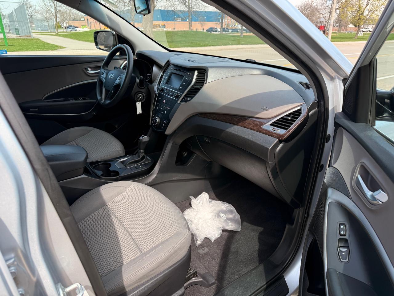 2018 Hyundai Santa Fe Sport 2.4L AWD - Photo #22