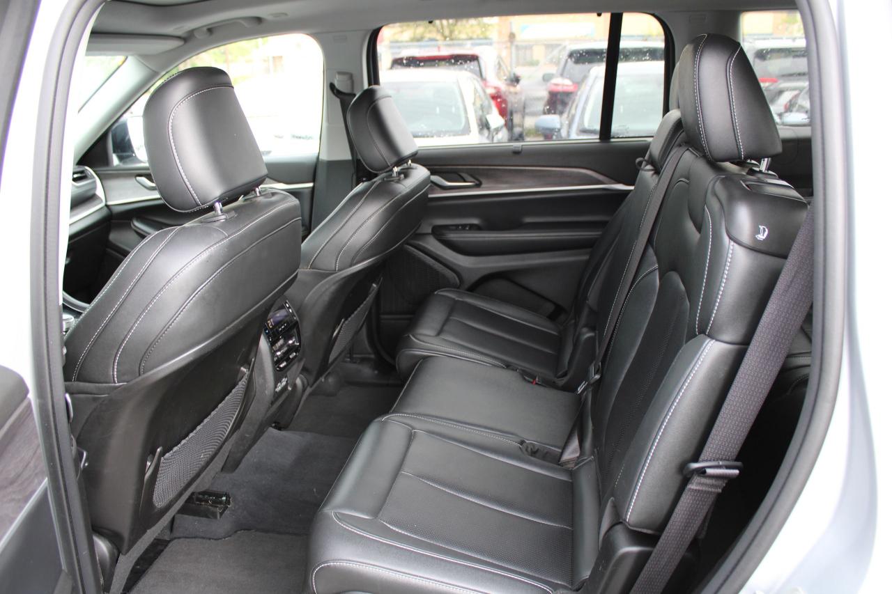 2023 Jeep Grand Cherokee Limited - Photo #8