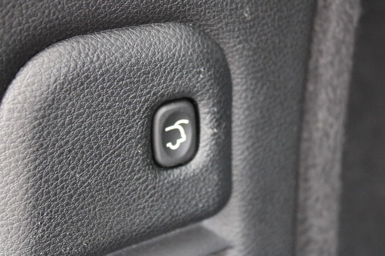 2023 Dodge Durango R/T - Photo #8