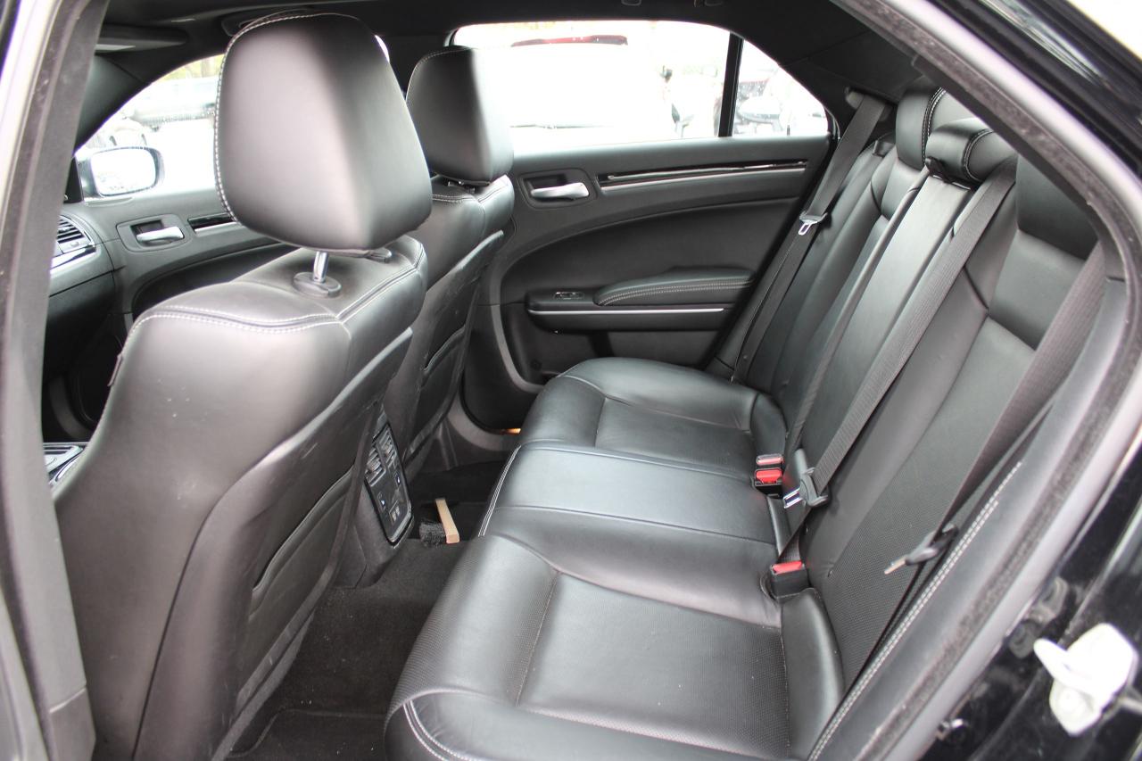 2023 Chrysler 300 300S - Photo #6