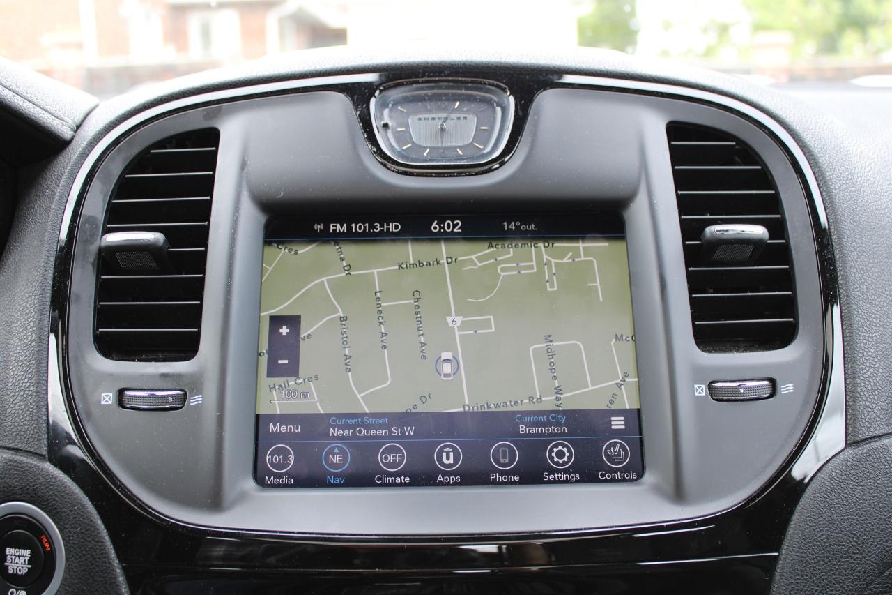 2023 Chrysler 300 300S - Photo #14