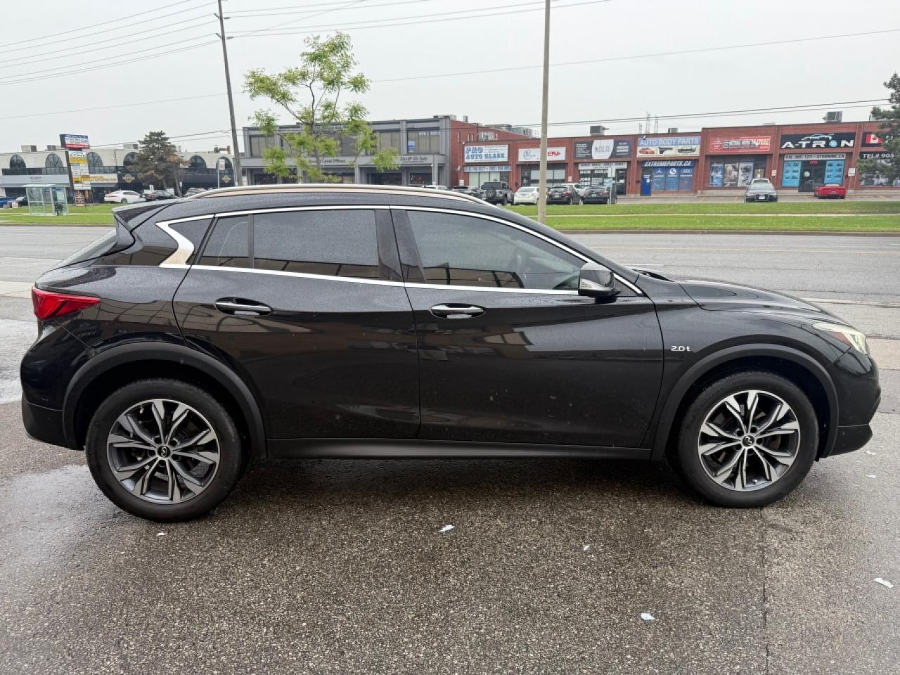 2018 Infiniti QX30 PURE 2.0L AWD/NAVIGATION/LEATHER - Photo #6