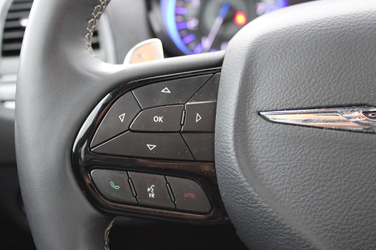 2023 Chrysler 300 300S - Photo #13