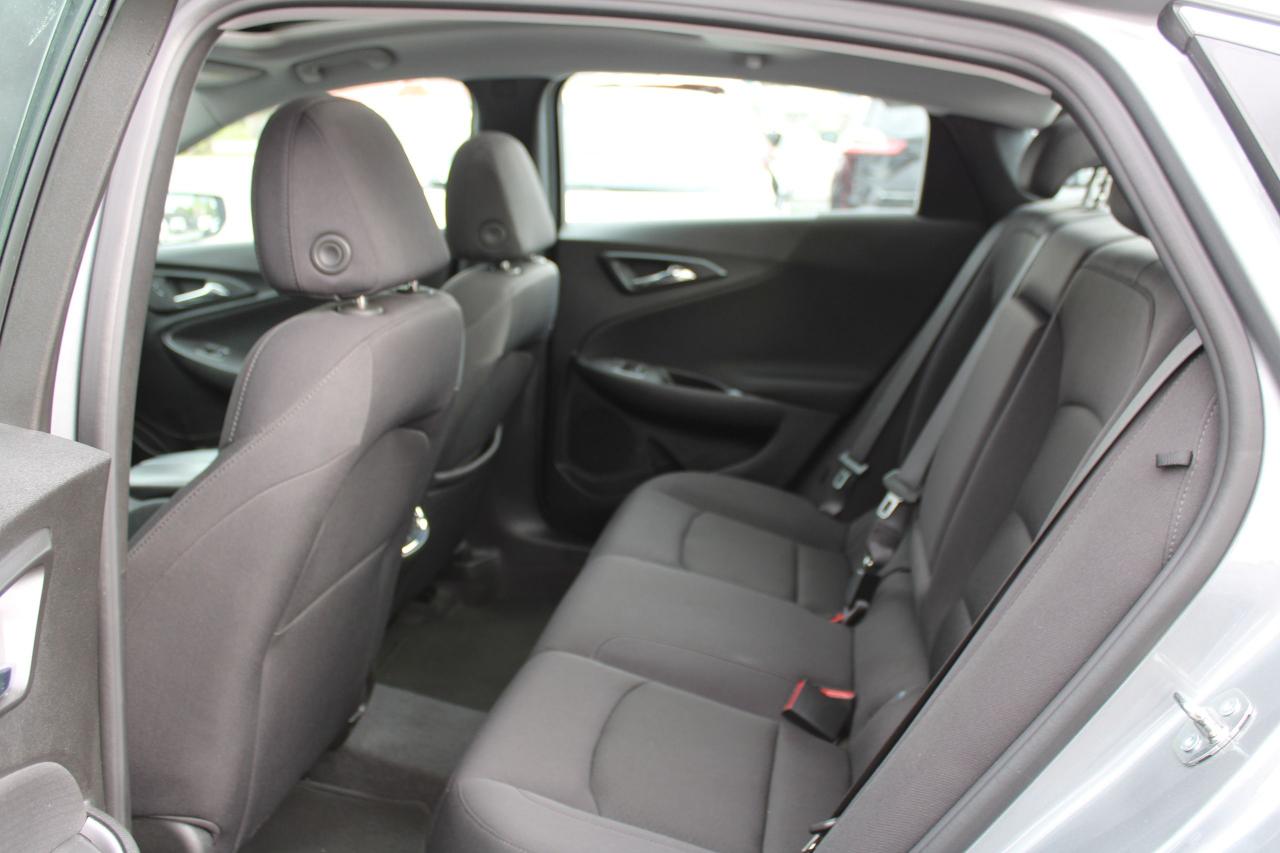 2023 Chevrolet Malibu 1LT - Photo #6