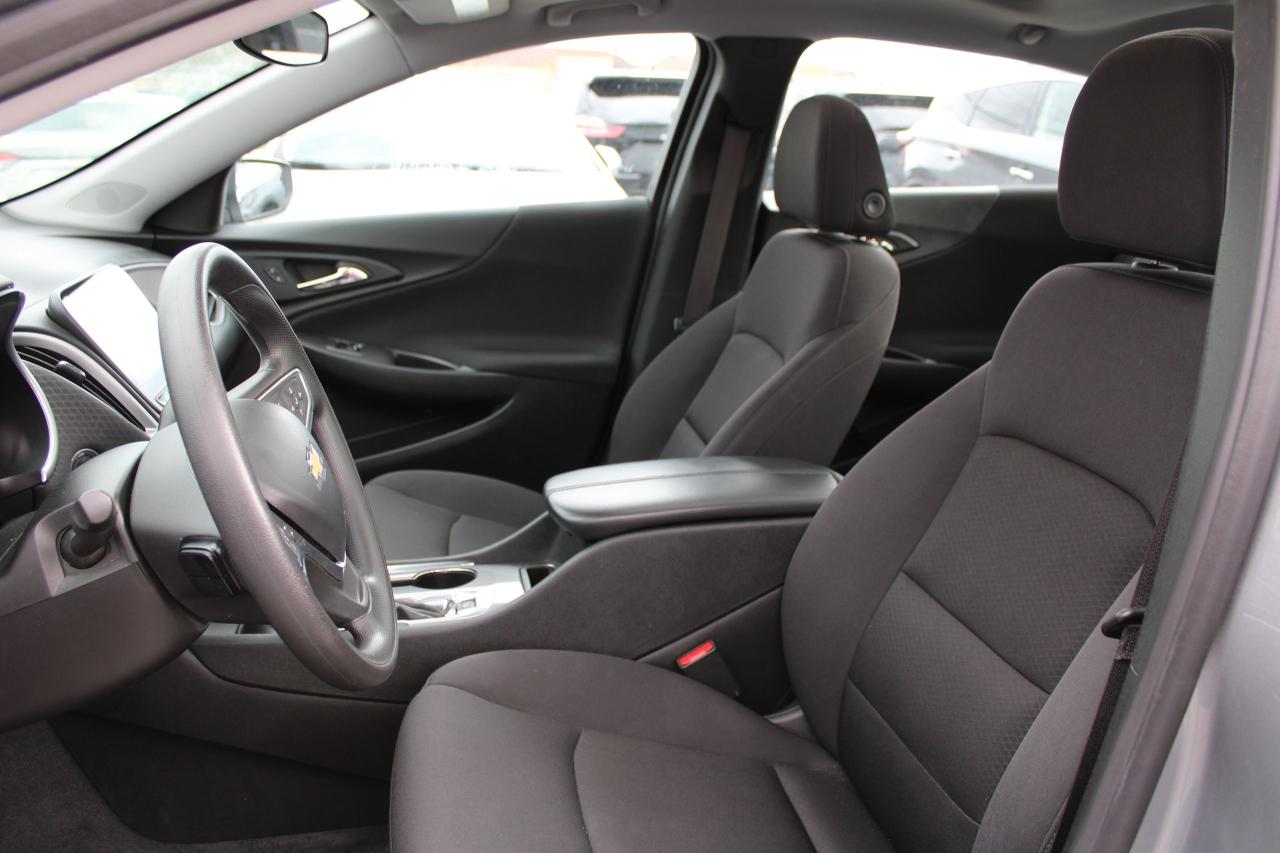 2023 Chevrolet Malibu 1LT - Photo #8