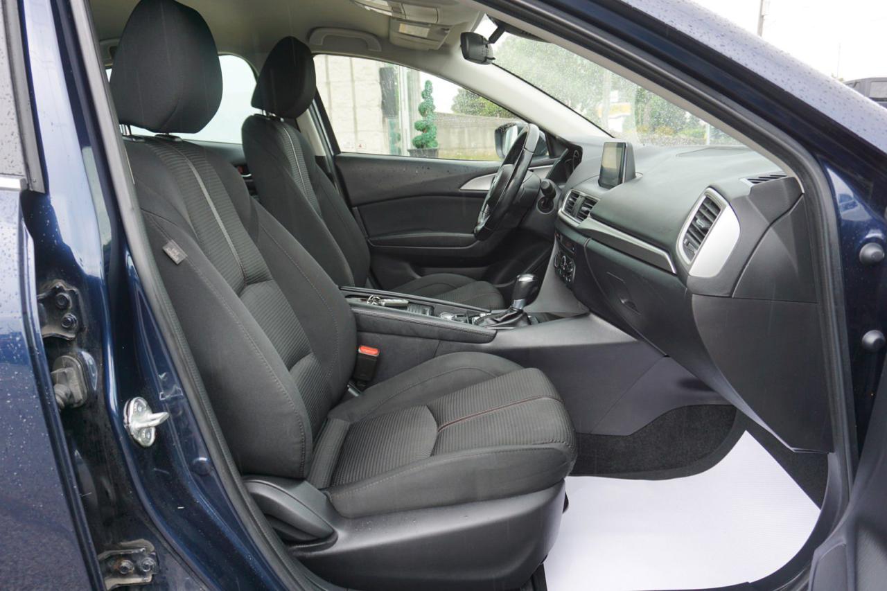2018 Mazda MAZDA3 TOURING CERTIFIED NAV CAMERA BLUETOOTH HEATED SEATS CRUISE ALLOYS - Photo #18