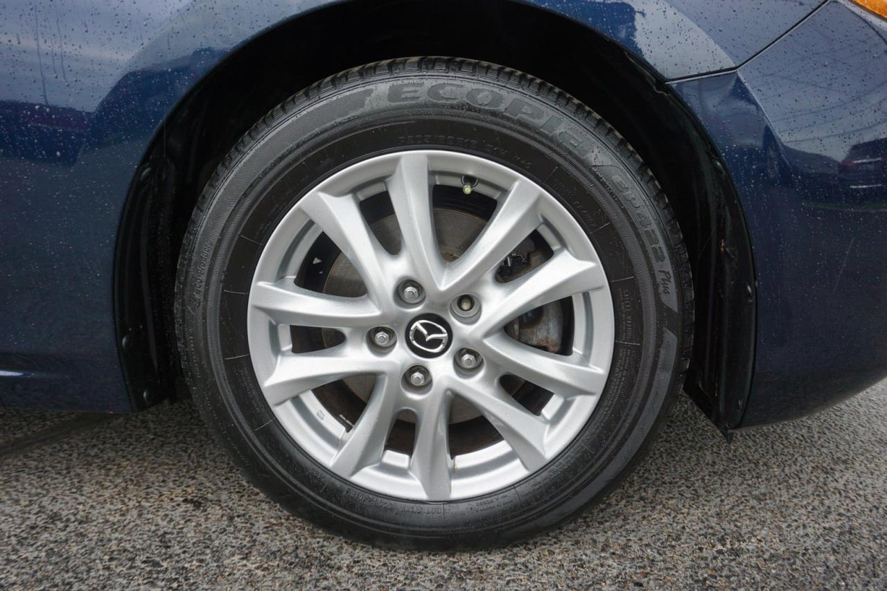 2018 Mazda MAZDA3 TOURING CERTIFIED NAV CAMERA BLUETOOTH HEATED SEATS CRUISE ALLOYS - Photo #32
