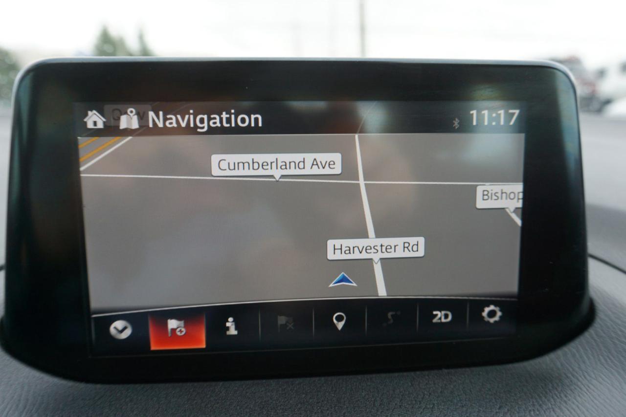 2018 Mazda MAZDA3 TOURING CERTIFIED NAV CAMERA BLUETOOTH HEATED SEATS CRUISE ALLOYS - Photo #21