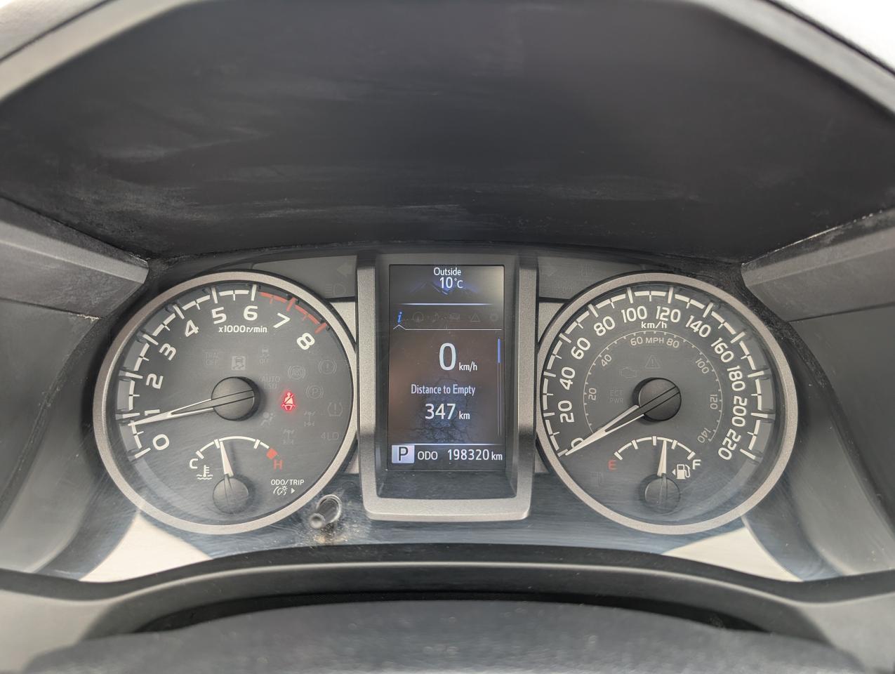 2017 Toyota Tacoma TRD Sport Photo
