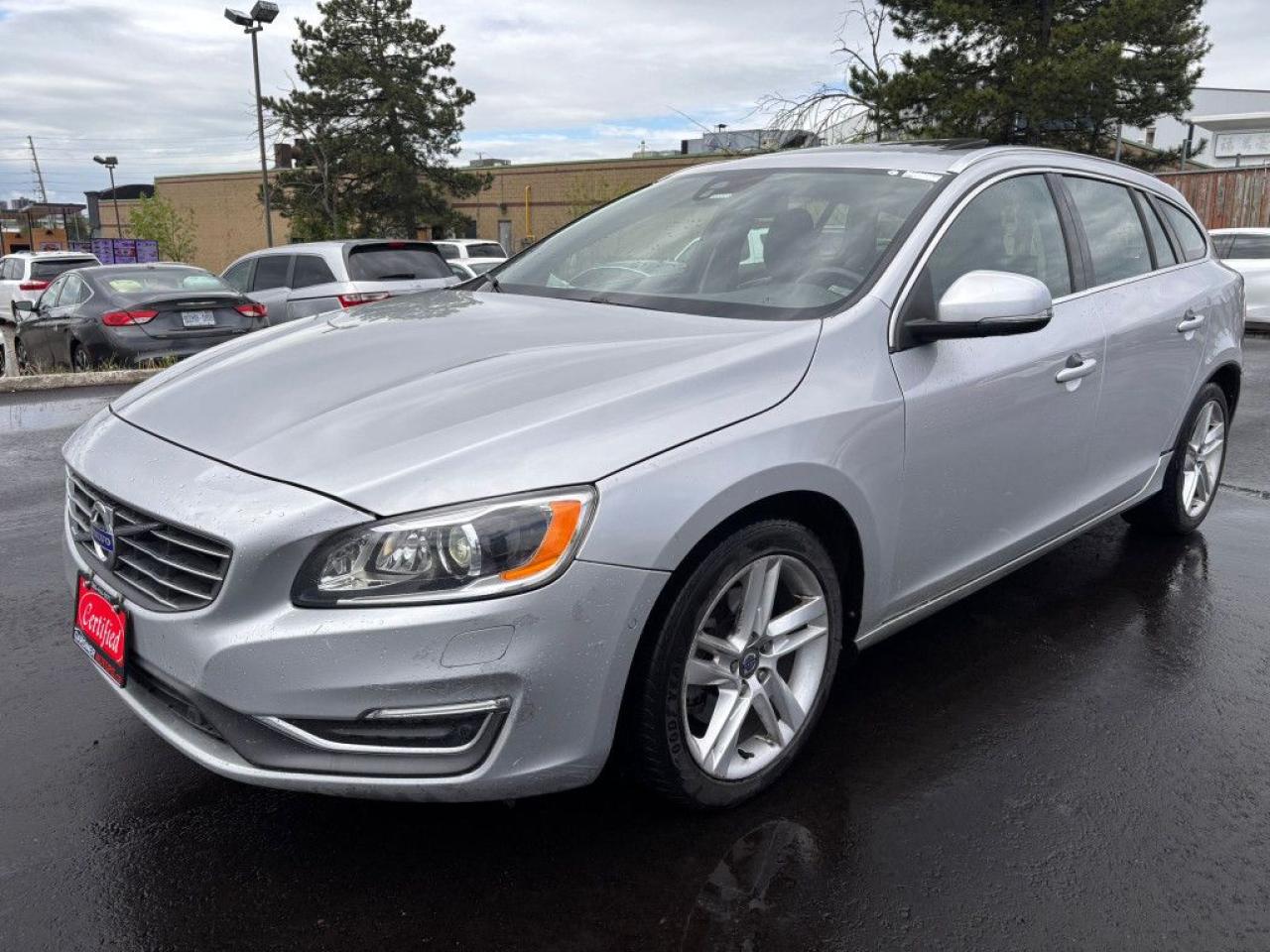 Used 2015 Volvo V60 2015.5 4dr Wagon T5 Drive-E Premier Plus Front-wheel Drive for sale in Mississauga, ON