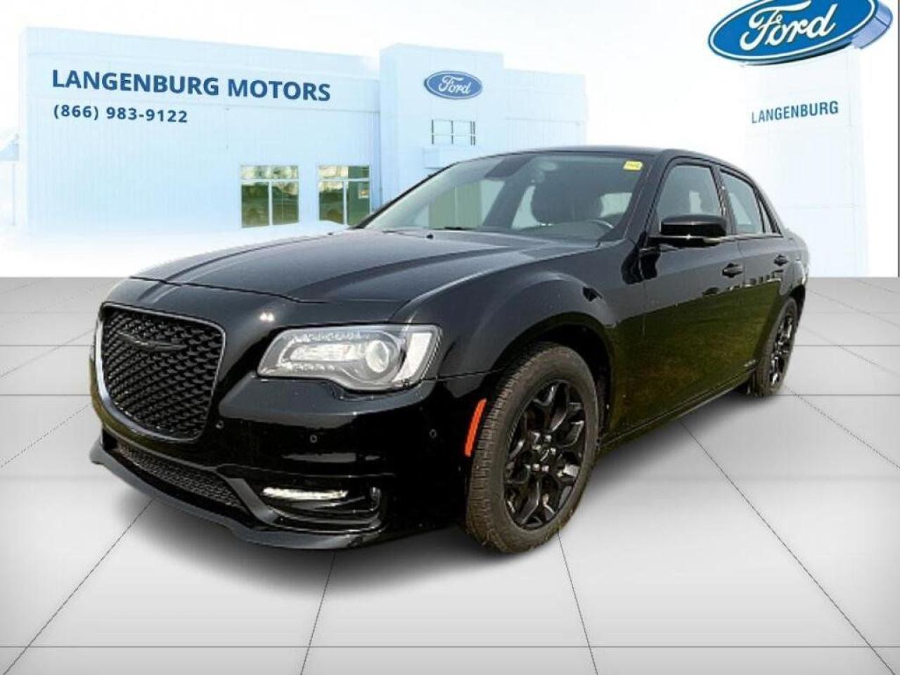 Used 2022 Chrysler 300 Touring L for sale in Langenburg, SK