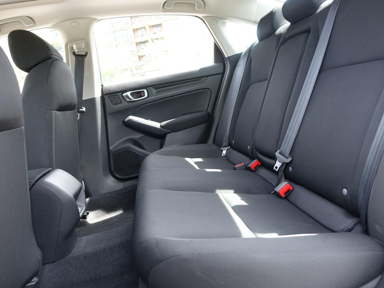 2022 Honda Civic EX Sedan CVT - Photo #9