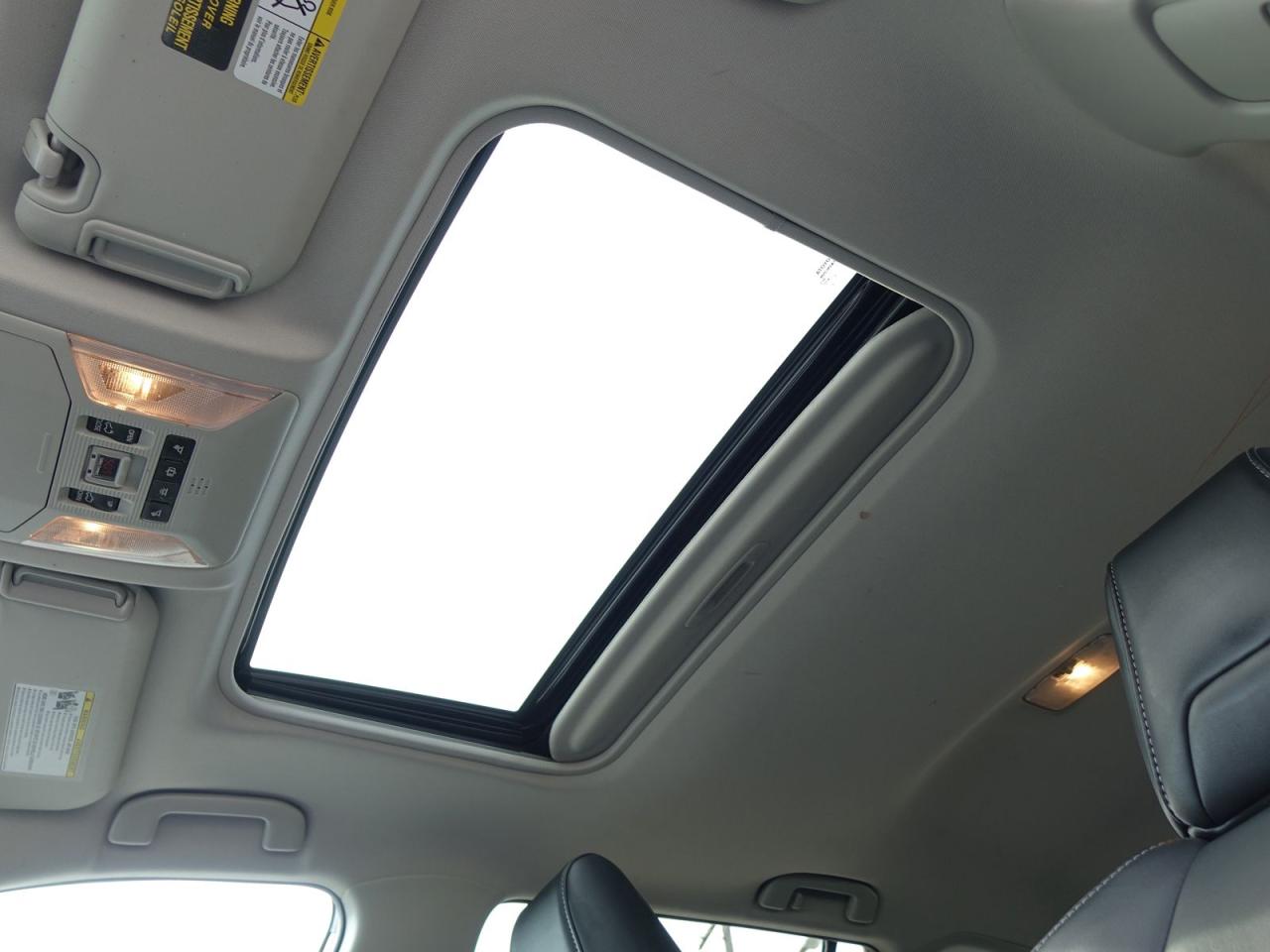2019 Toyota RAV4 XLE AWD - Photo #7