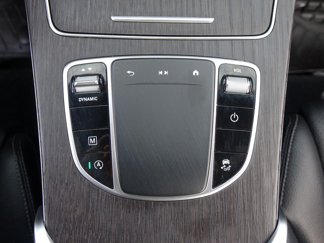 2021 Mercedes-Benz GL-Class GLC300 4MATIC - Photo #15