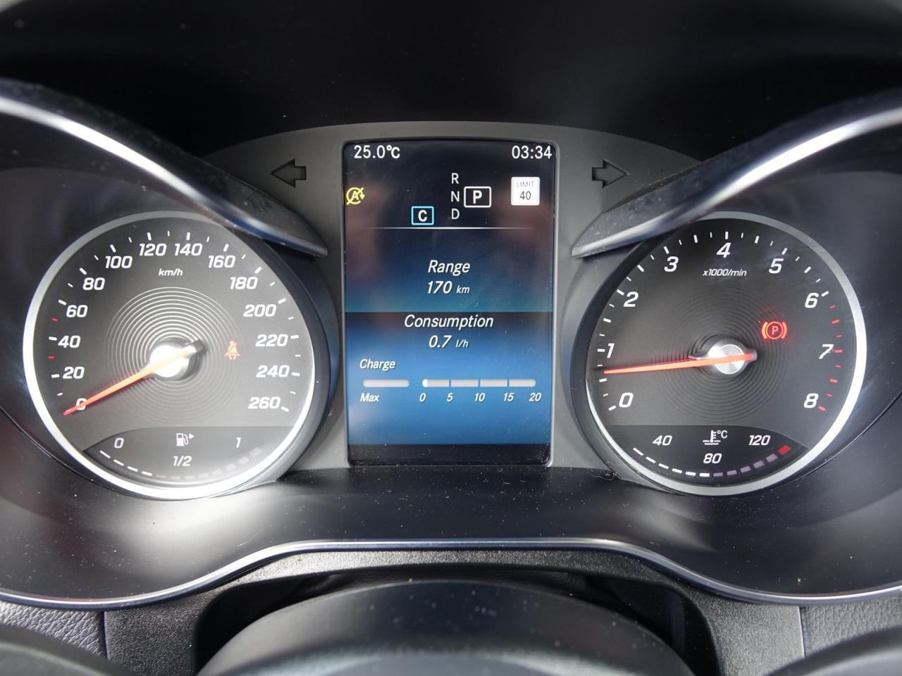 2021 Mercedes-Benz GL-Class GLC300 4MATIC - Photo #18