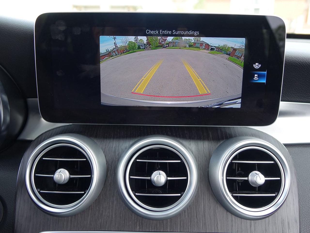 2021 Mercedes-Benz GL-Class GLC300 4MATIC - Photo #24