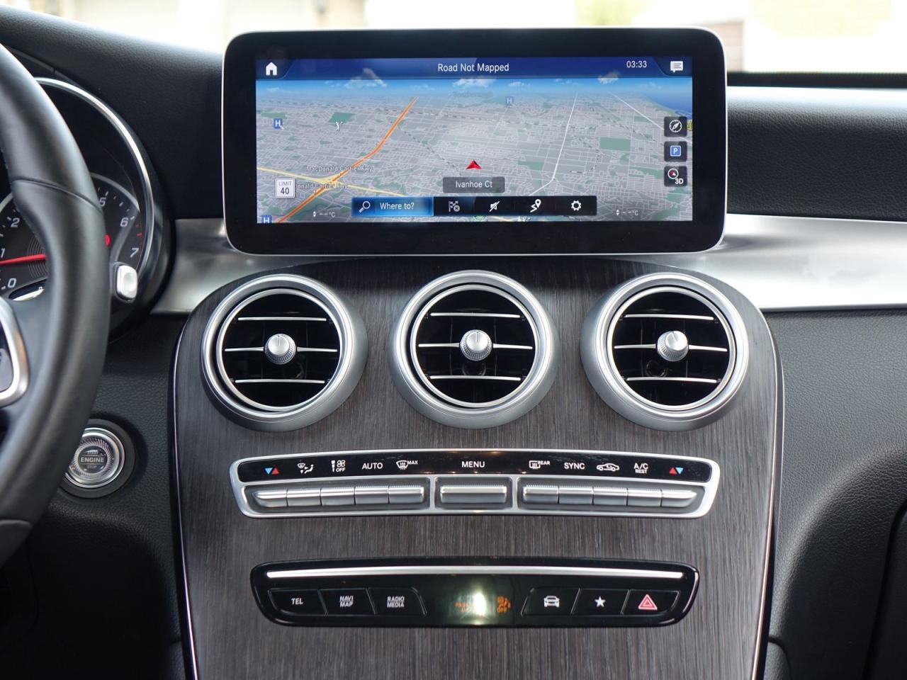 2021 Mercedes-Benz GLC-Class GLC300 4MATIC - Photo #13