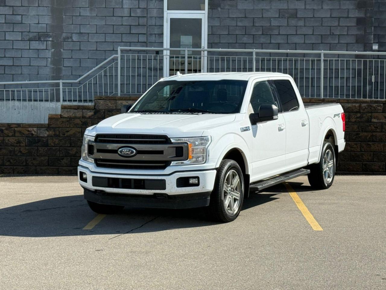 Used 2018 Ford F-150 XL 4WD SuperCrew 5.5' Box| $0 DOWN | EVERYONE APPROVED! for sale in Calgary, AB