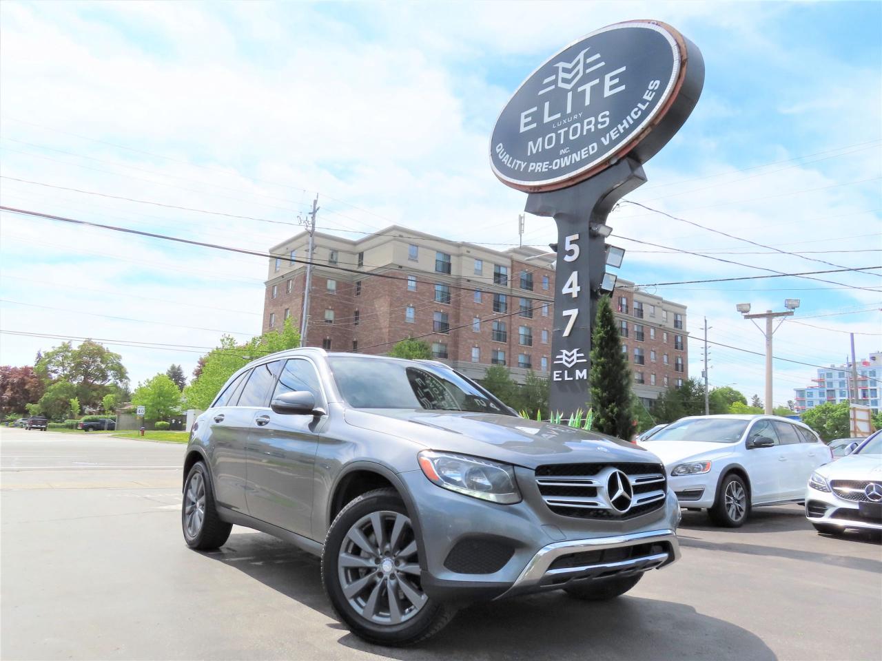 Used 2016 Mercedes-Benz GLC-Class GLC 300 4MATIC - Navigation - Leather - AWD !! for sale in Burlington, ON