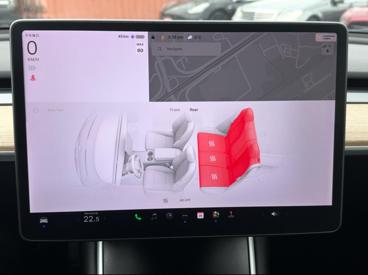 2020 Tesla Model 3 LONG RANGE - Photo #18